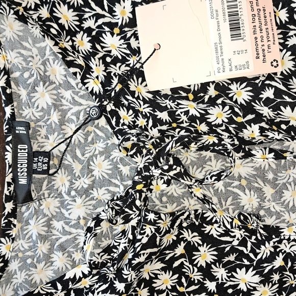 Missguided Keyhole Tiered Smock Dress Floral Size 14 - Picture 3 of 6